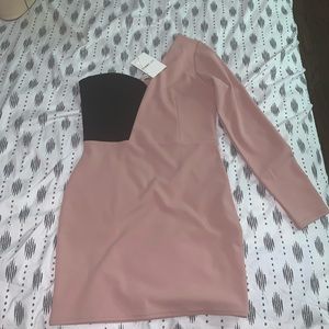One shoulder dress